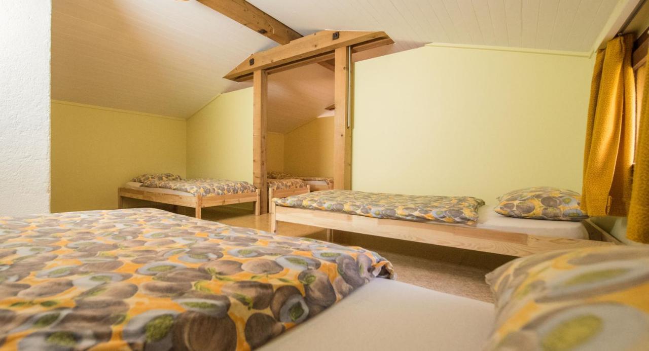 Hostel Schutzenbach Backpackers for 18-35’s Lauterbrunnen Exterior foto